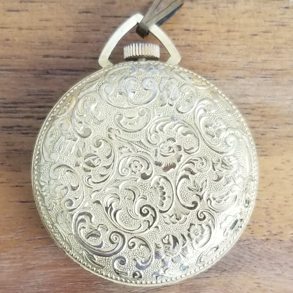 Vintage Petite Pocket Watch Gold Tone Lucerne Swiss NEEDS REPAIR Scroll Work